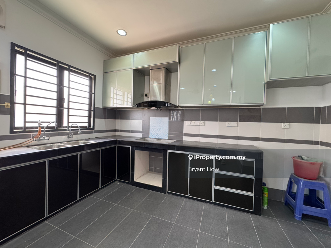 Sell Below Value Taman Merdeka Double Storey Batu Berendam