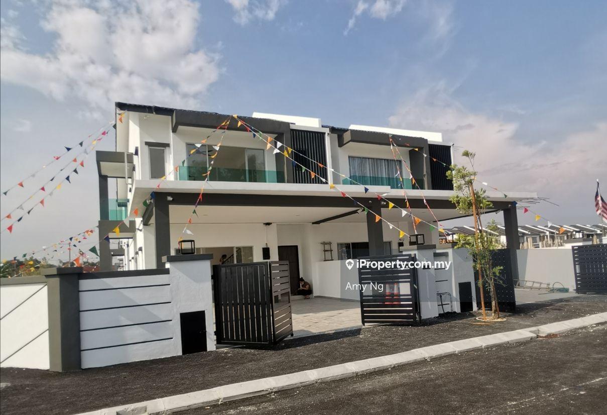 Freehold Special Offer Extra Large Morden Design Double Storey Terrace