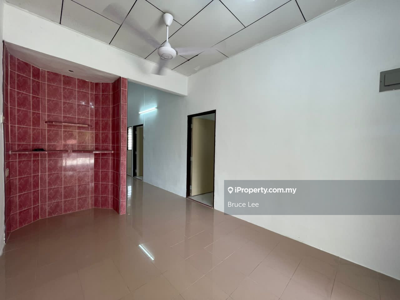 For Sale 1 Storey Terrace Taman Putra Jaya ,Jalan Tanjung Bendahara,As