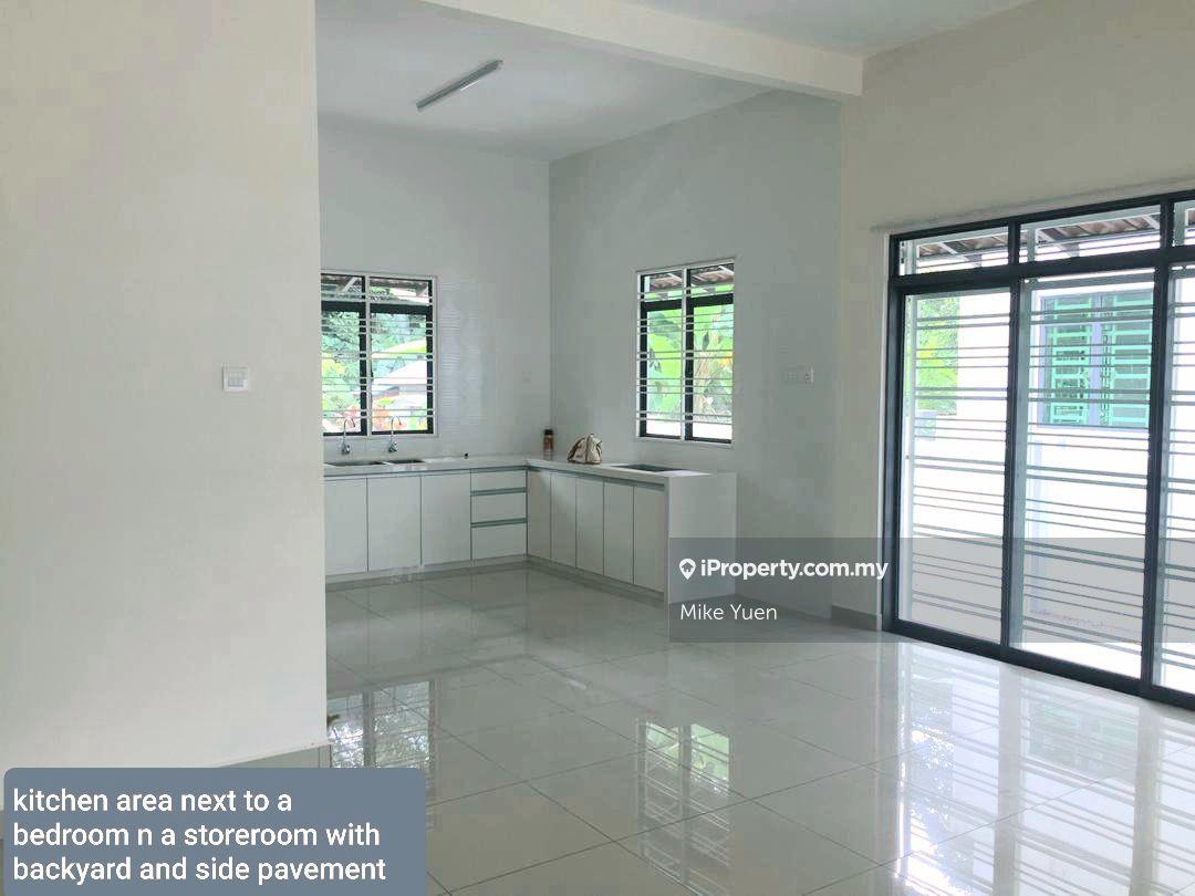 Penang balik pulau 3 sty semi-d for sale bellow market price full loan