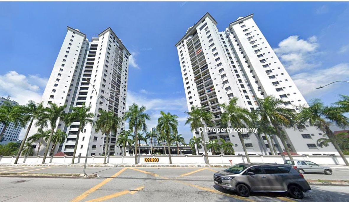 Ehsan Ria Condominium (Corner) Seksyen 11 Petaling Jaya (Below Market)