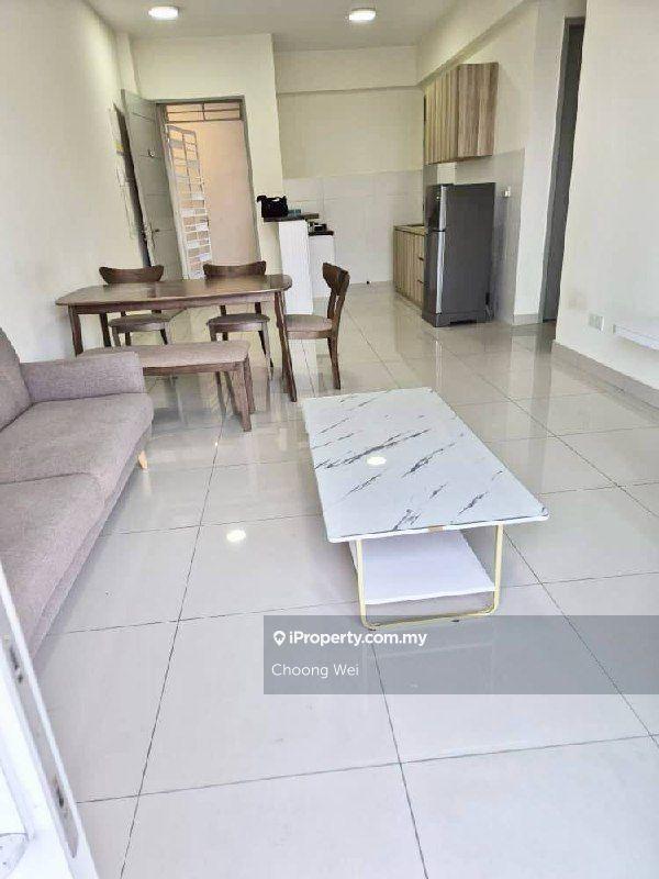 Tropicana Bay Residence Seaview Unit For Rent