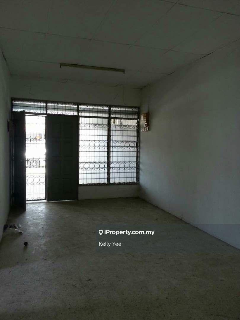 1 Storey Semi-D House @ Taman Binjai for Sale
