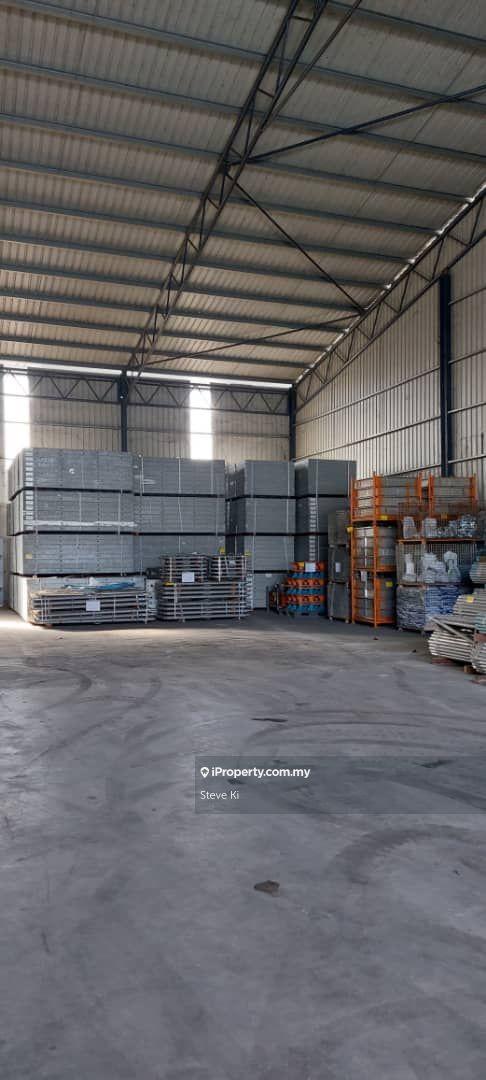 Klang Banting Warehouse available 