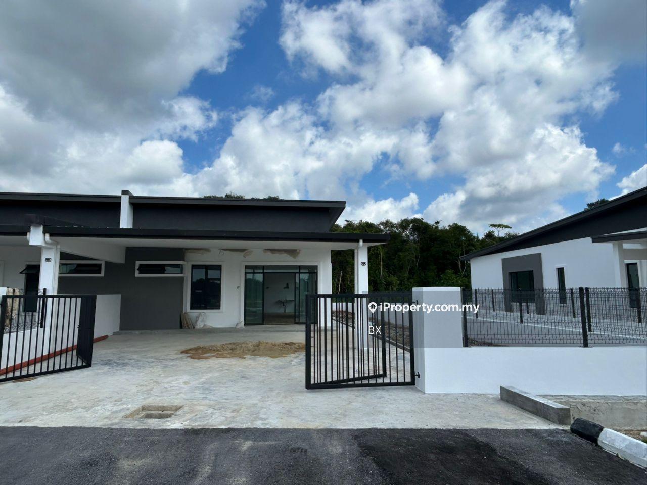 Westhill Phase 1 Single storey semi D