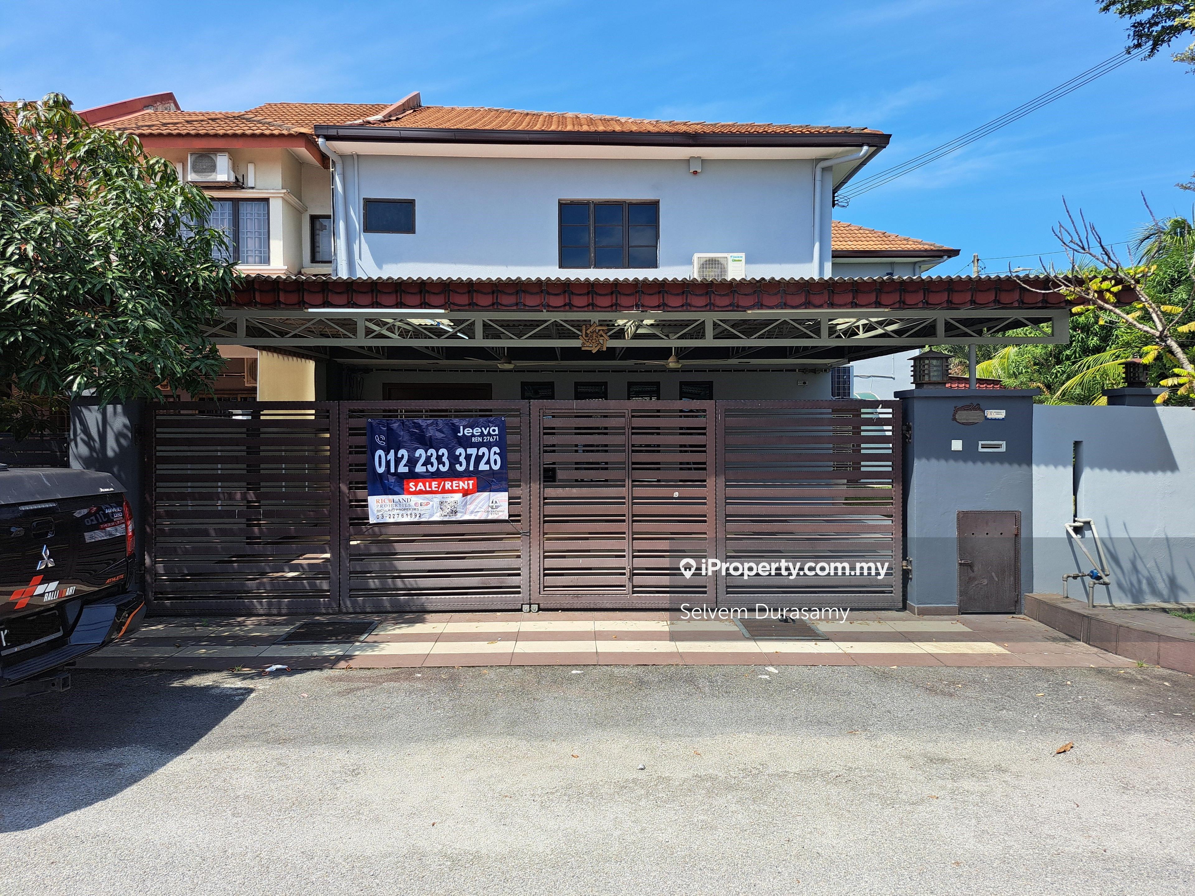 Renovated Double Storey Terrace House Corner Bandar Puteri Klang