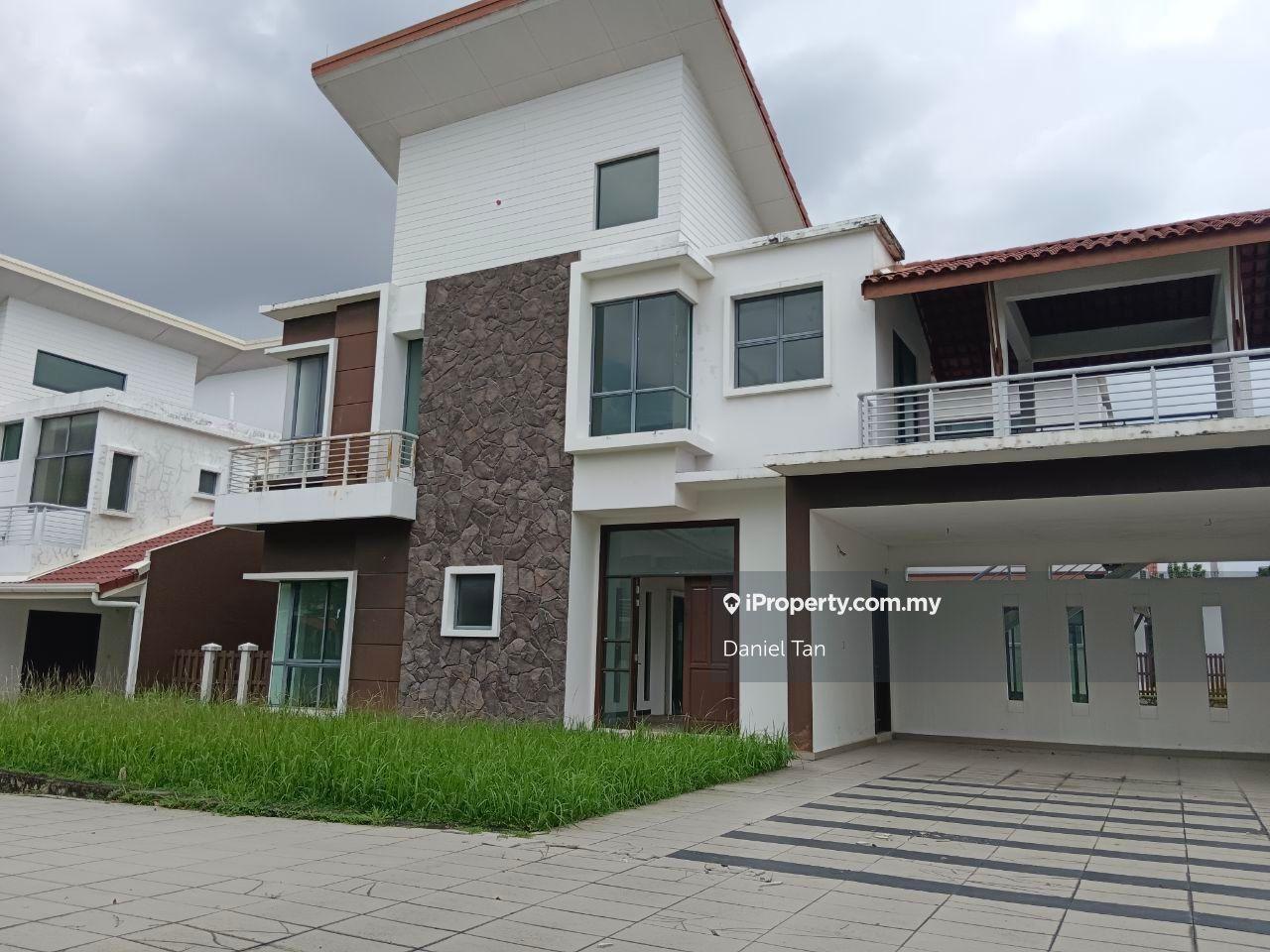 Brand New 2 Stry Corner Bungalow House, Setia Alam