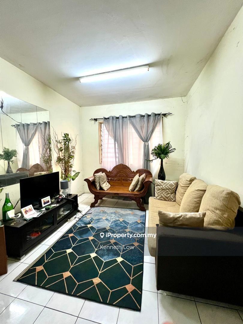 Cendana Apartment Bdr Sri Permaisuri, 616sf, 3rooms Kitchen Cabinet