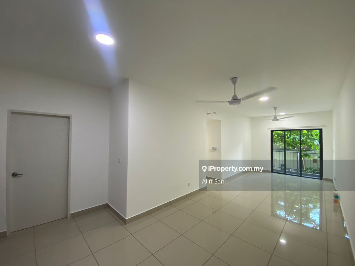 Cheapest Unit New Condo M Adora