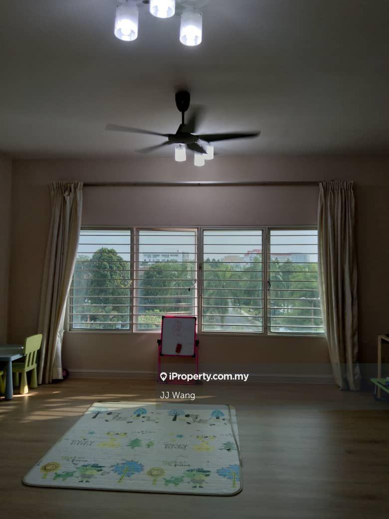 Antilla Lagoon Villas Kota Kemuning Townhouse for Sale by Jj Wang