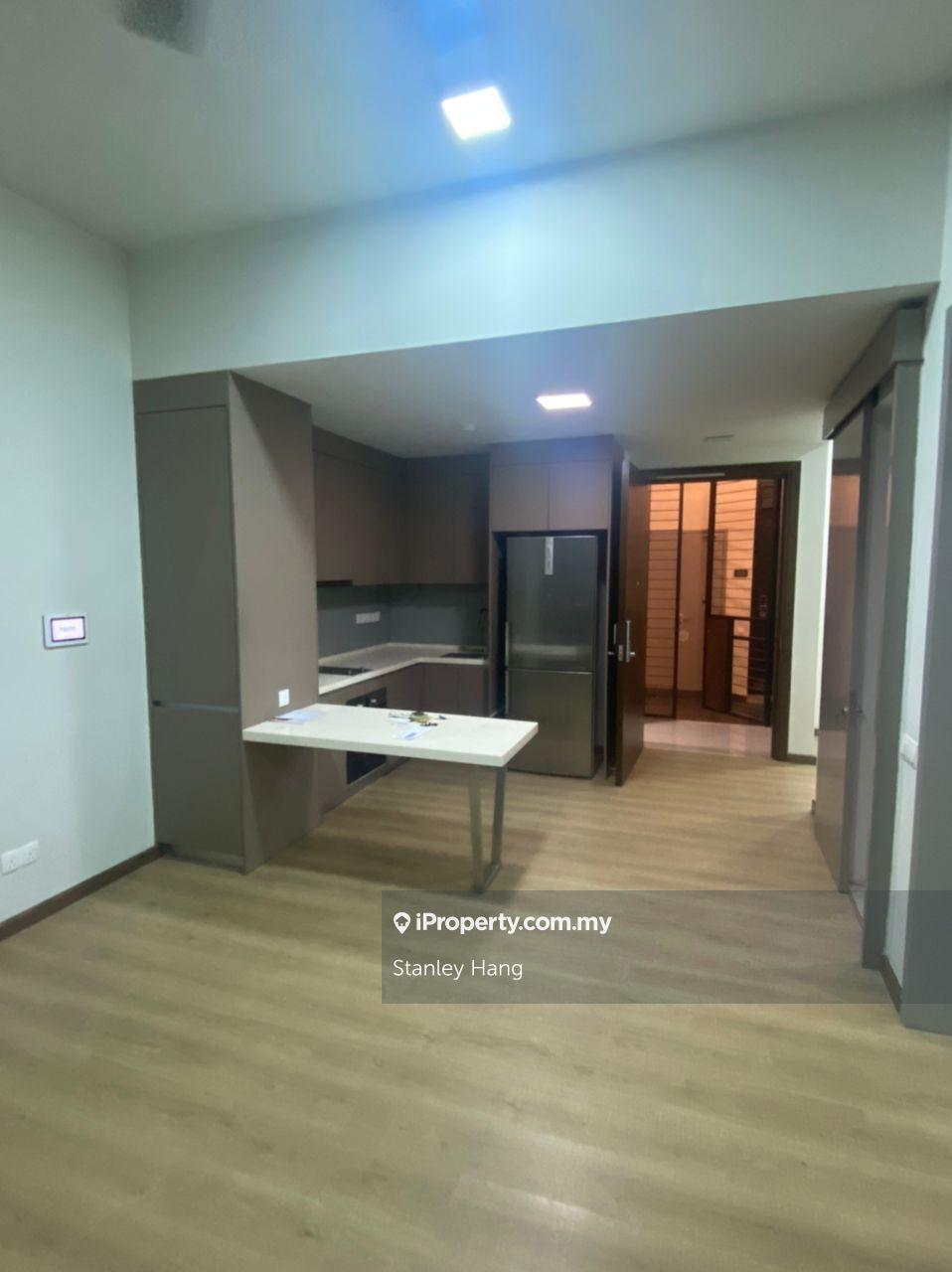Freehold, 1 Bedroom