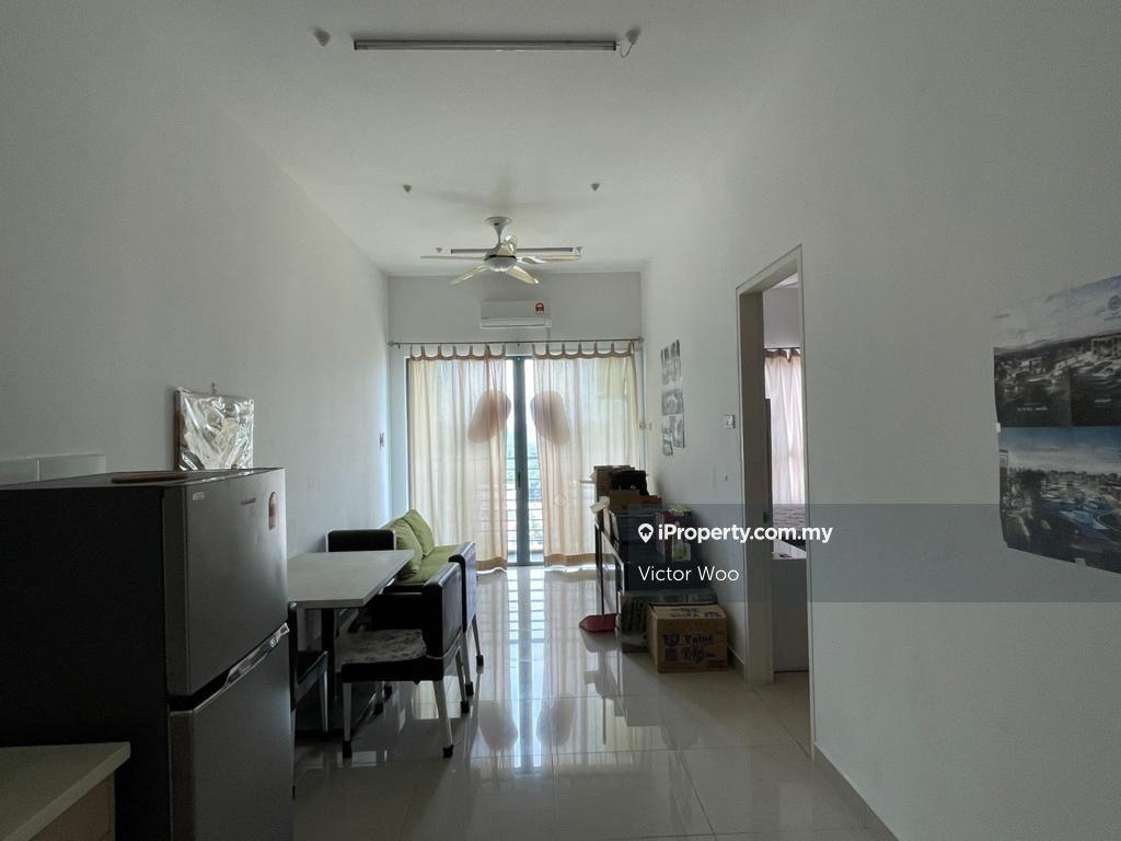 Well Maintained Fully Furnished Apartment for Sale 