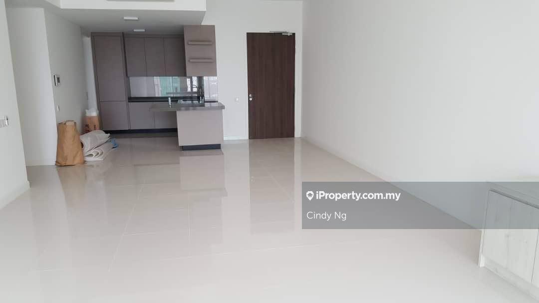 Great location, nice layout for family, quiet/good view, mid floor