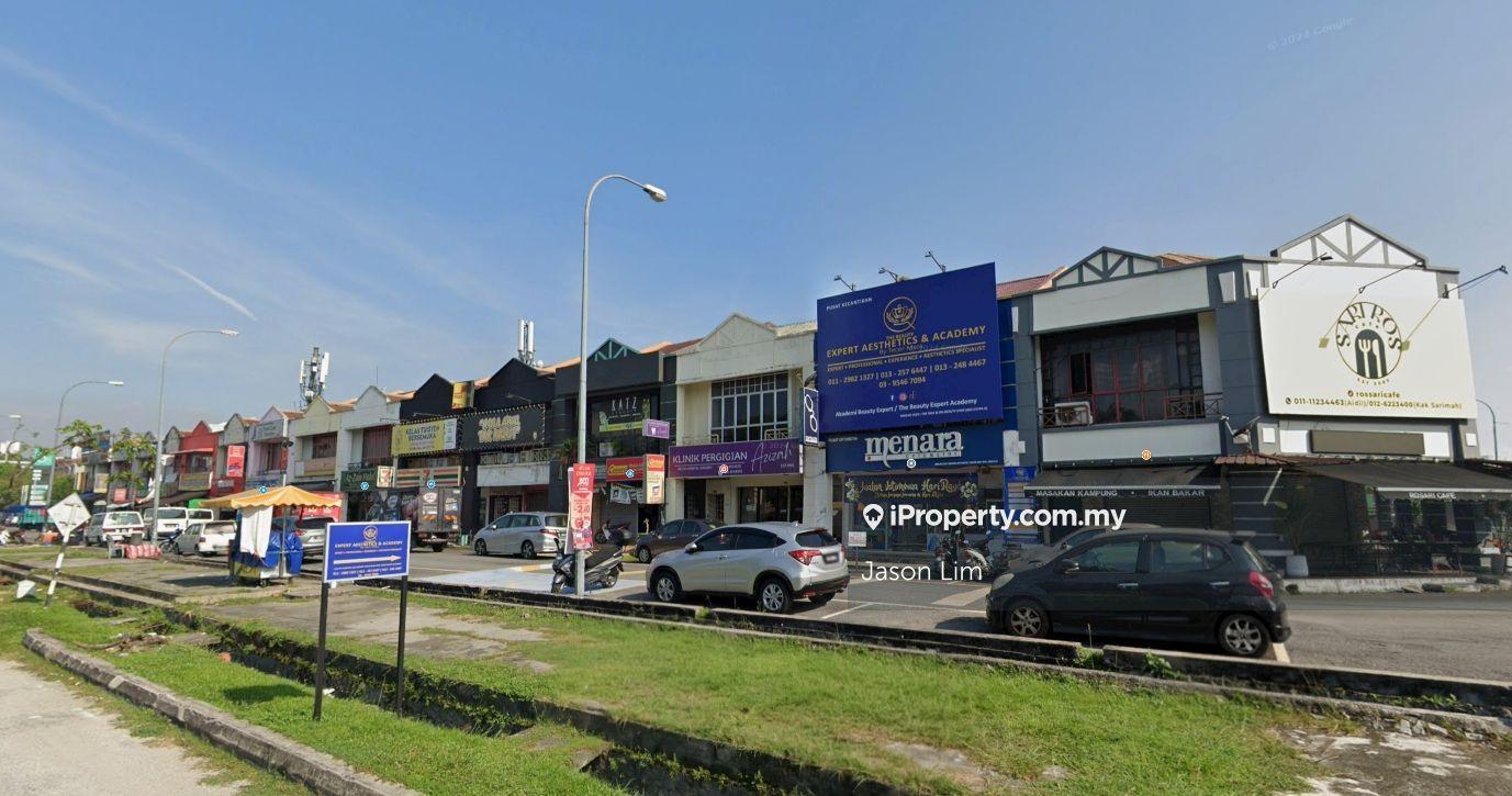 Bandar Tun Hussein Onn Ground Floor Shop for Rent Facing Main Road