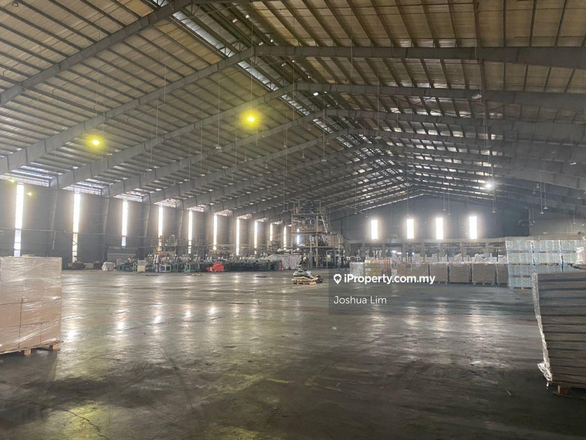 Detached factory for Rent
