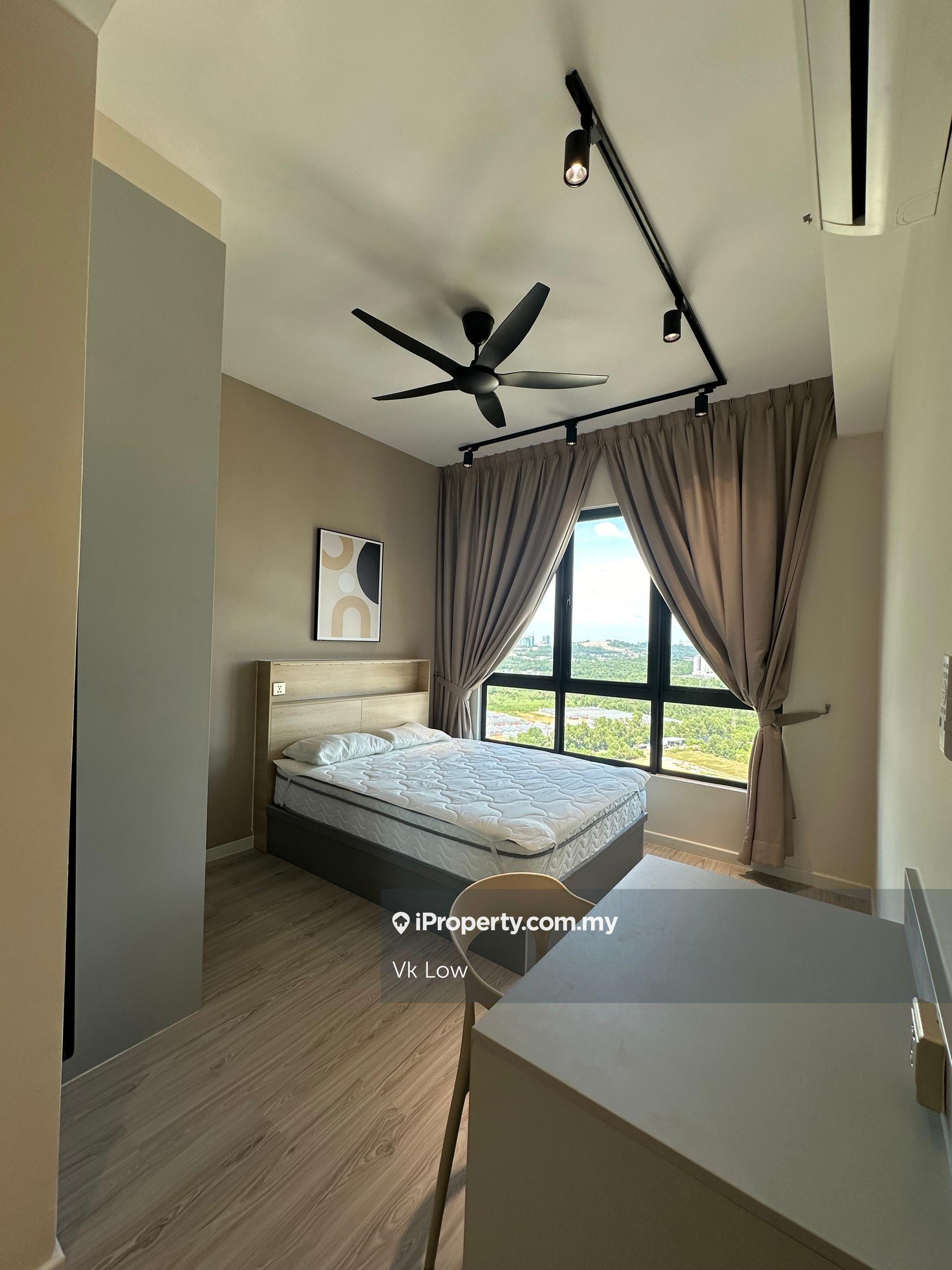 Metacity New Female unit for room rental