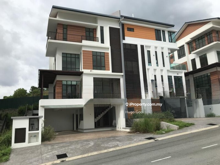 Inter End Lot with More Privacy, Double Volume Ceiling with Furnished