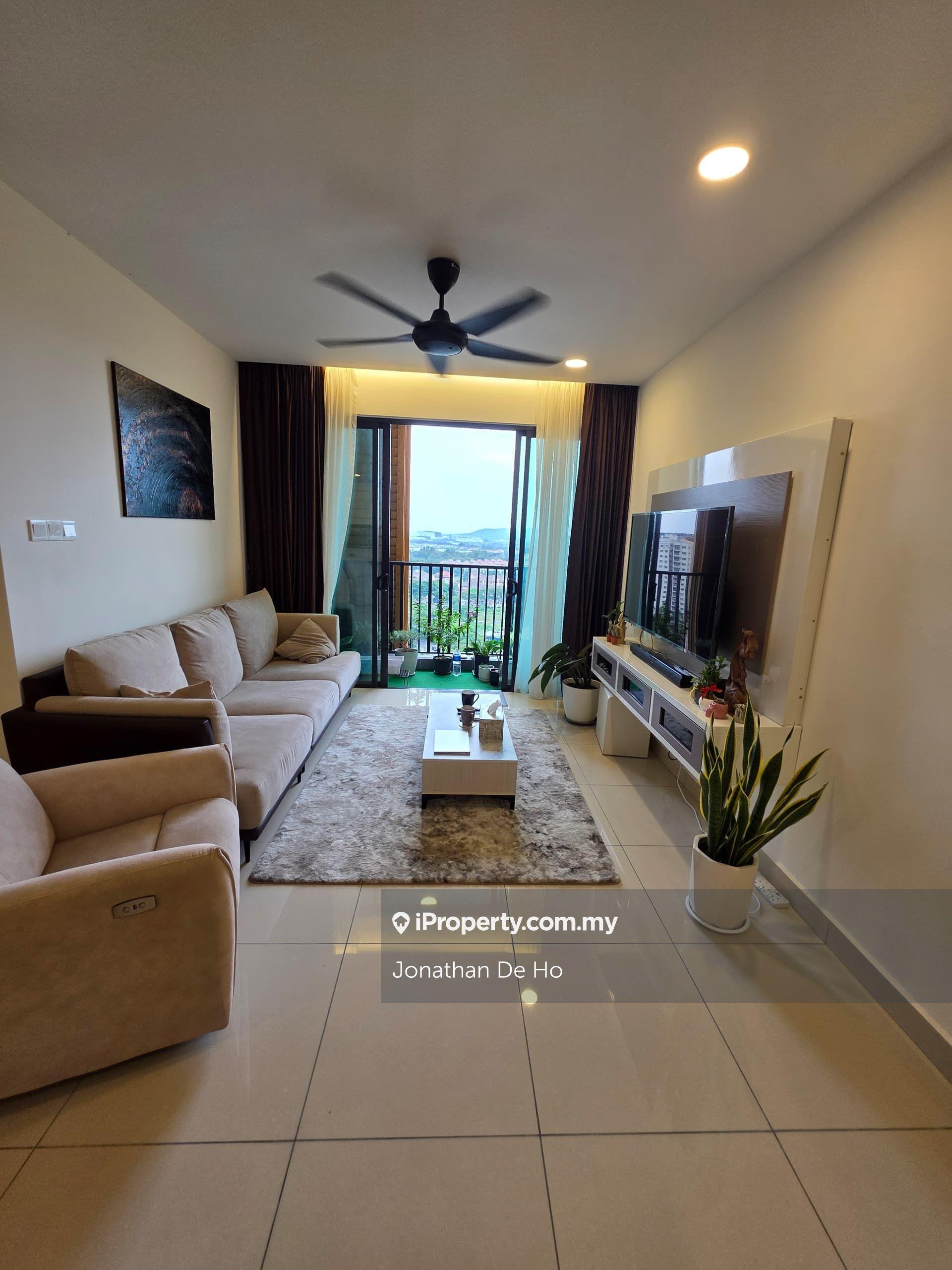 Fully Furnish Very Nicely Renovated ID unit, short walk LRT staion