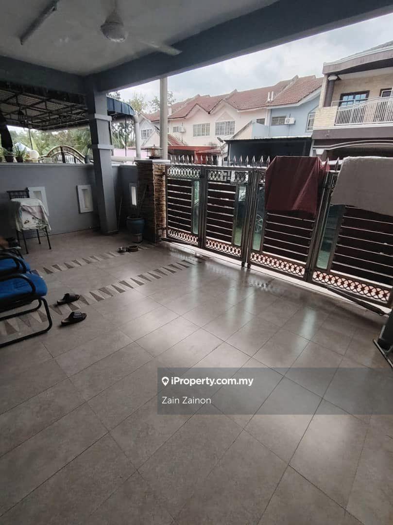 For Sale / Untuk Dijual! 2 Storey Terrace House, Batangkali, Selangor