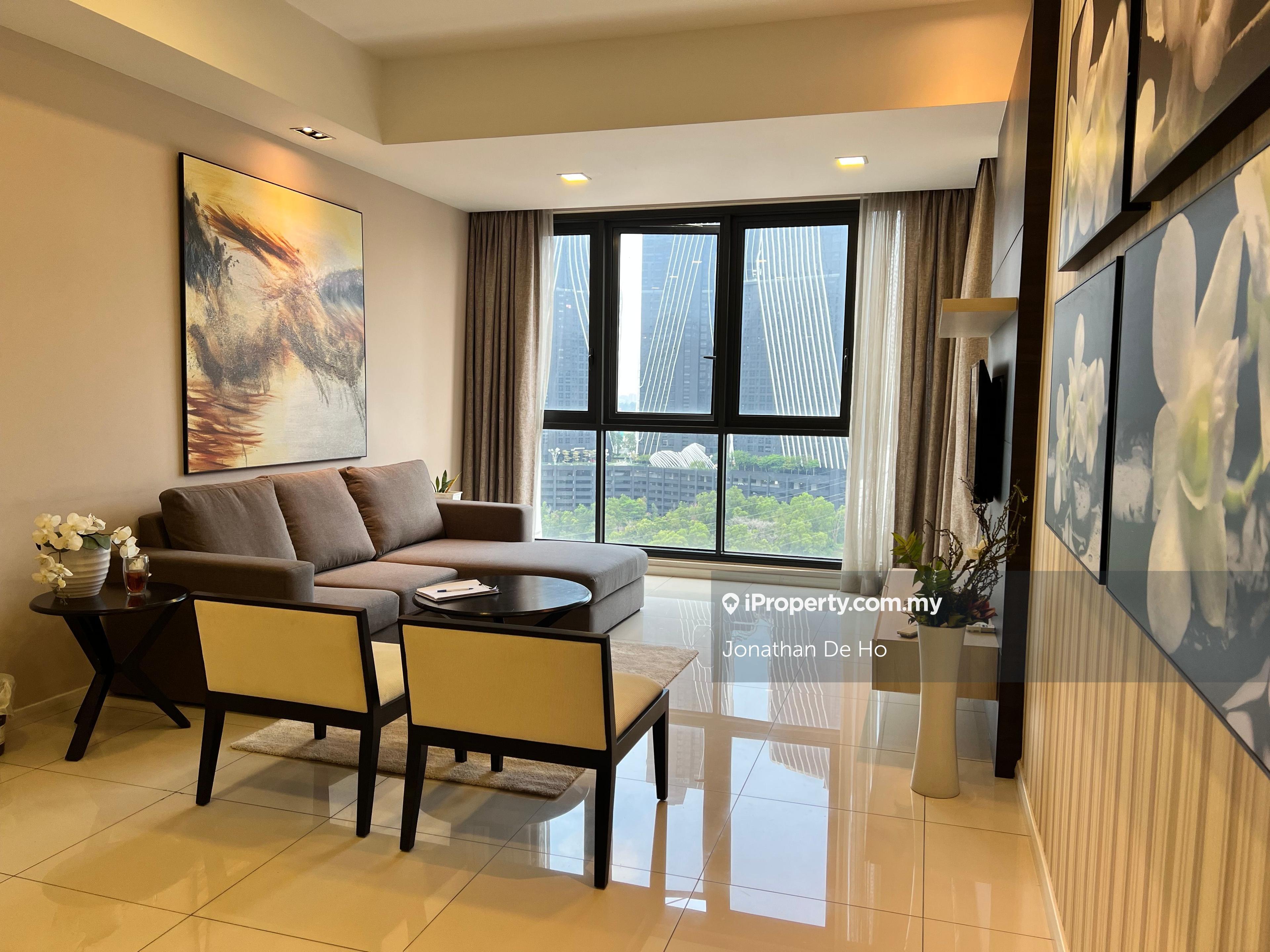 Private Lift direct to your unit, Nice ID well renovated, open view