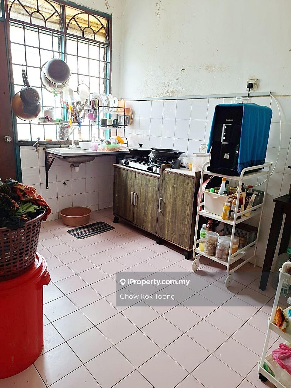 Bandar Saujana Putra Puchong Endlot Freehold 2 Storey House For Sale