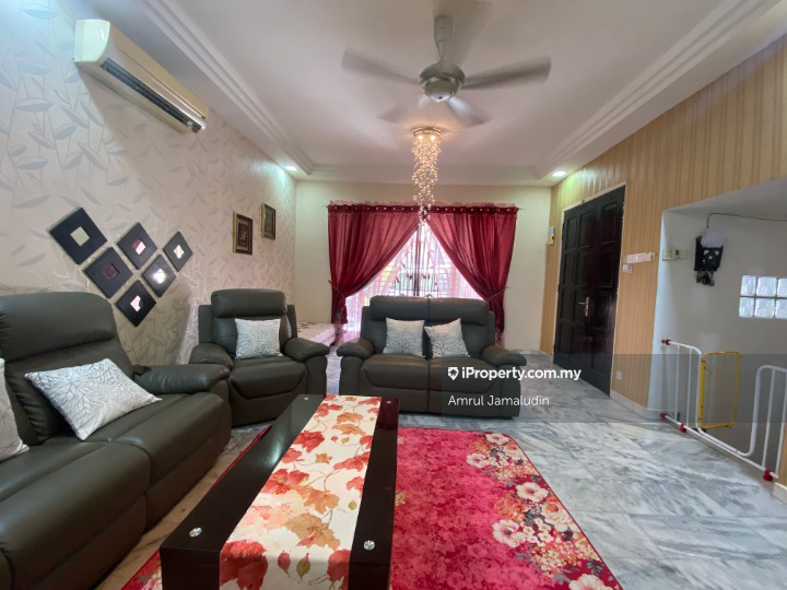 Renovated, Near KLCC, Non-bumi lot, Gated & Guarded, Great location