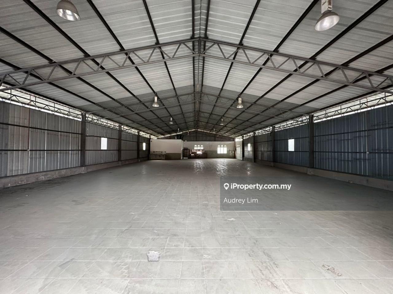 Semi-D Factory For Sales at Kawasan Perindustrian Balakong