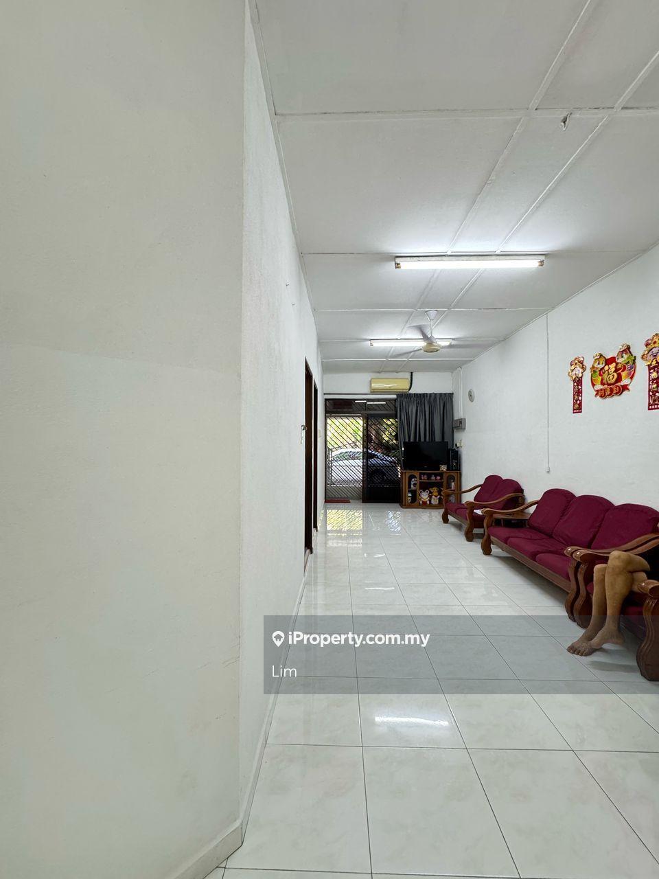 Rumah Teres Setingkat untuk Dijual di Kulim
