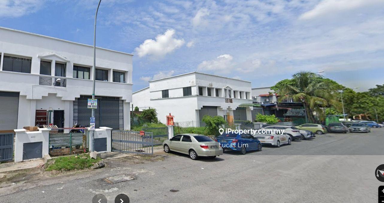 1.5-Storey Semi-D Factory for Sale at Taman Perindustrian Sri Jenaris