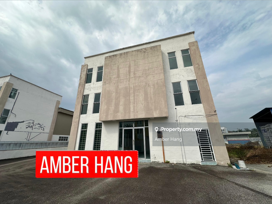 2.5 Sty Detached Light Industrial Factory Rent at Iks Simpang Ampat