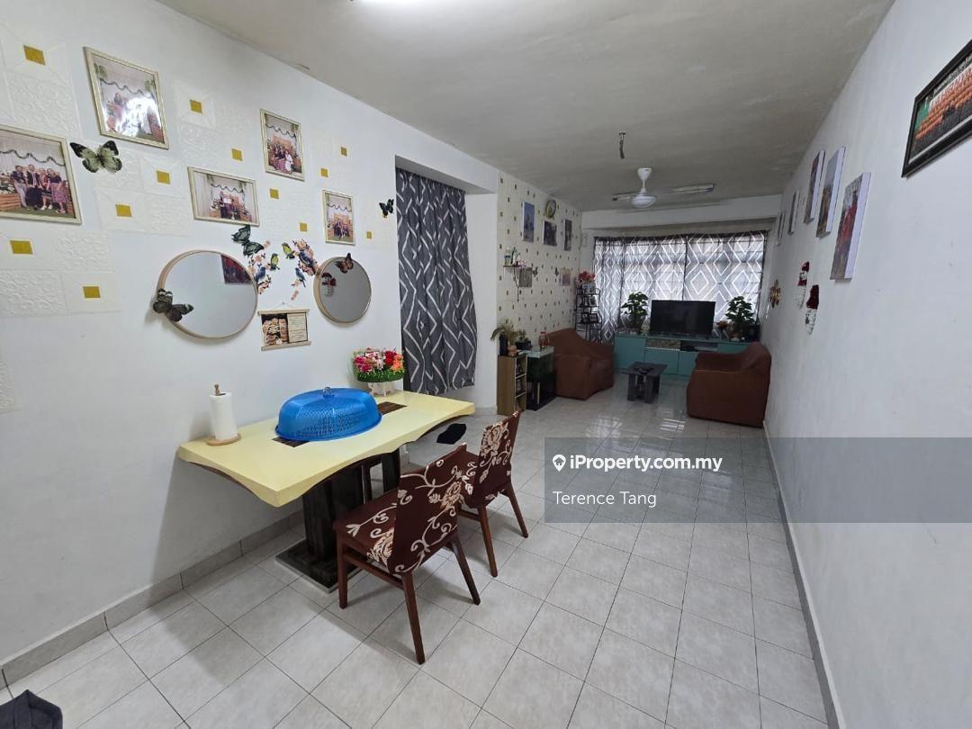 Vista Seri Alam Apartment For Sale