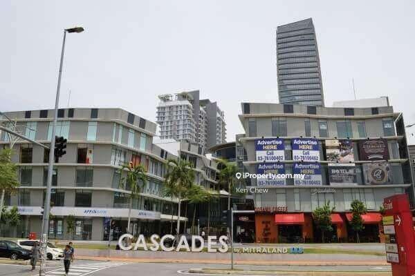 Dataran Cascades Office For Rent With Glass Partiton Rooms