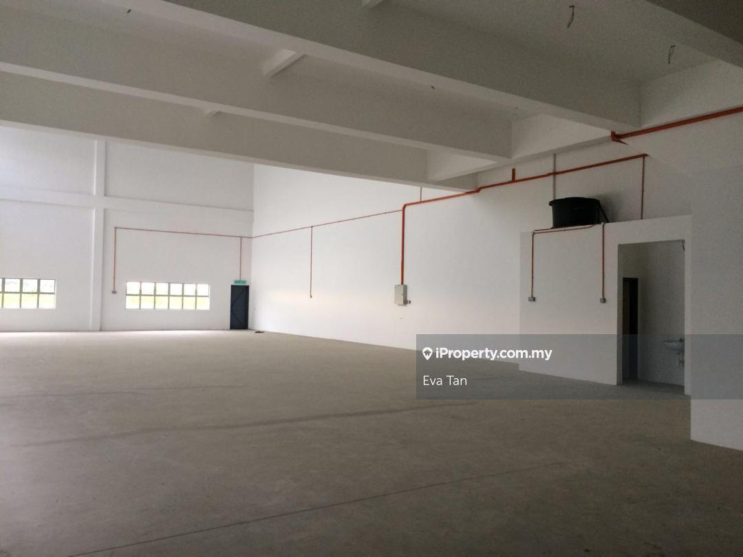 Semi-D factory at Silc, Gelang Patah for sale