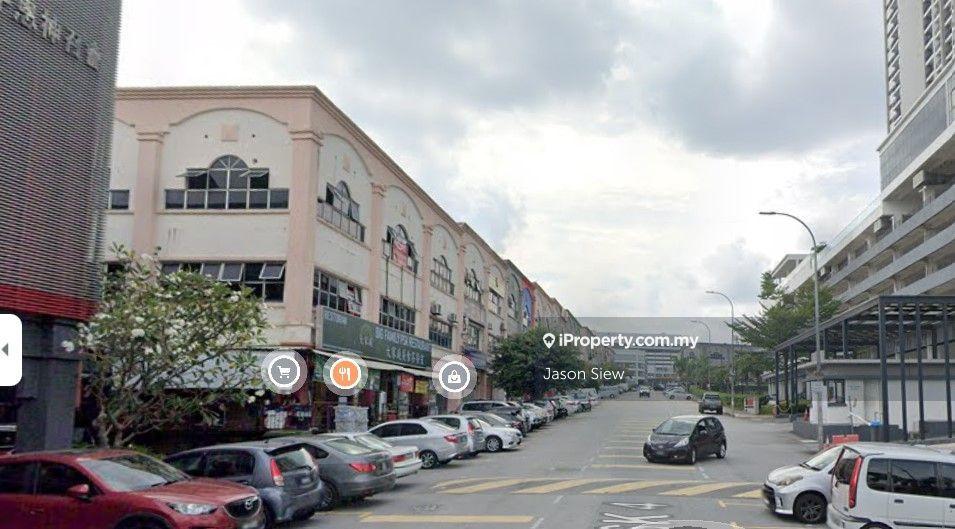 Seri kembangan 3sty shoplot corner lot 