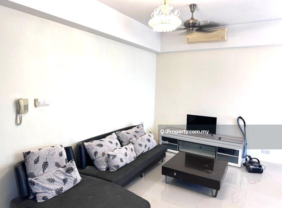 Cheap unit for sale in gaya bangsar !!