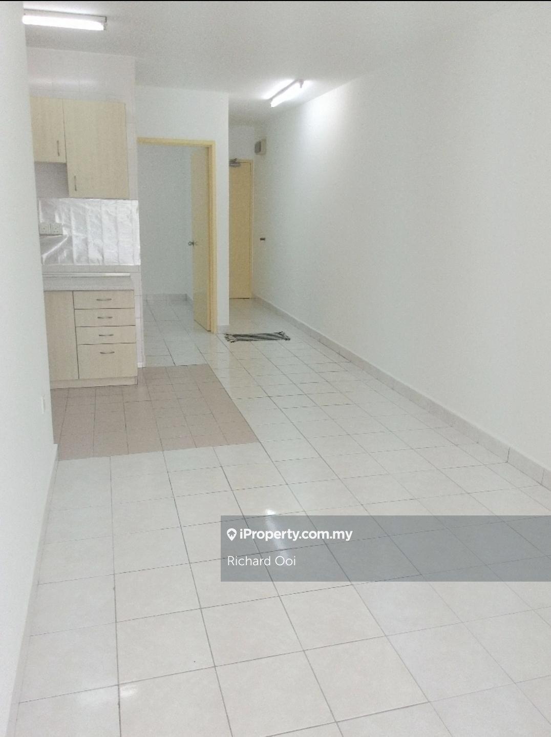 Facing Gree Forest view Flora Damansara Apartment Damansara Perdana