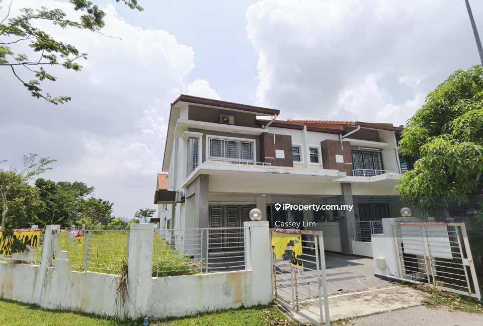 Ixora Corner Lot Facing Open & Renovated Bandar Seri Coalfields