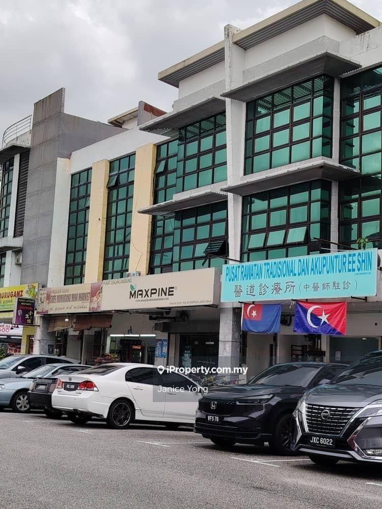 Good Condition,Convenient Location