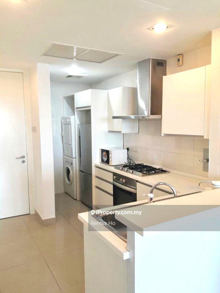 Full furnished Serviced residence for Rent at Solaris Dutamas