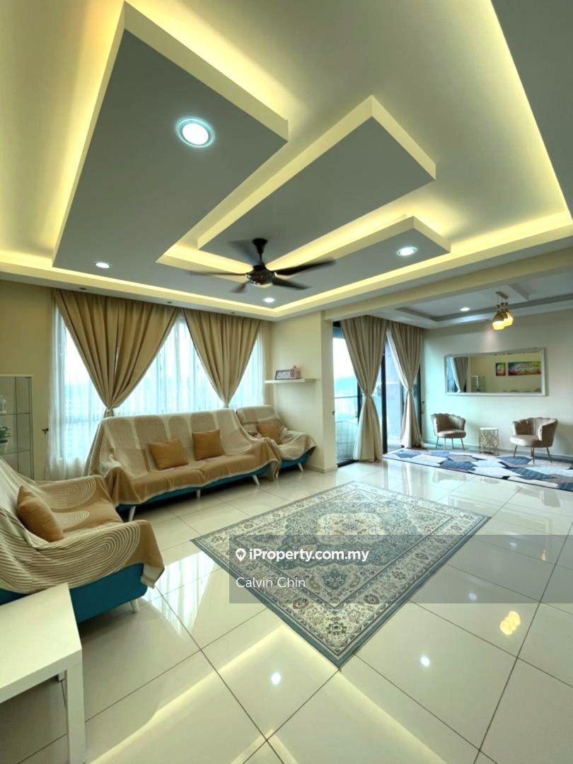 Renovated unit with 3 carpark