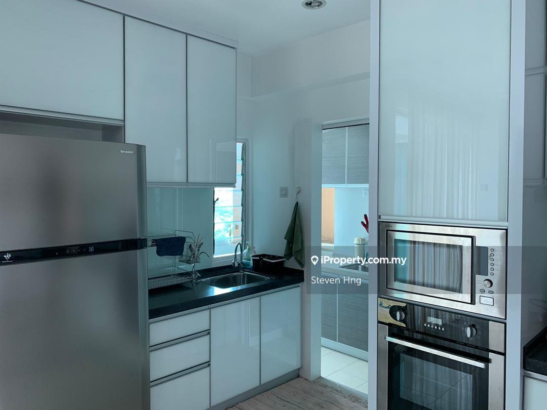 The Uban Residence Low Dense Fully Furnished Seaview @ Gelugor