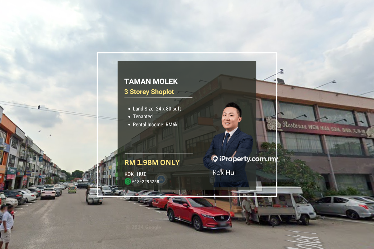 3 Storey Shop For Sale @ Taman Molek For Sale!! Rm 1.98m Only!!