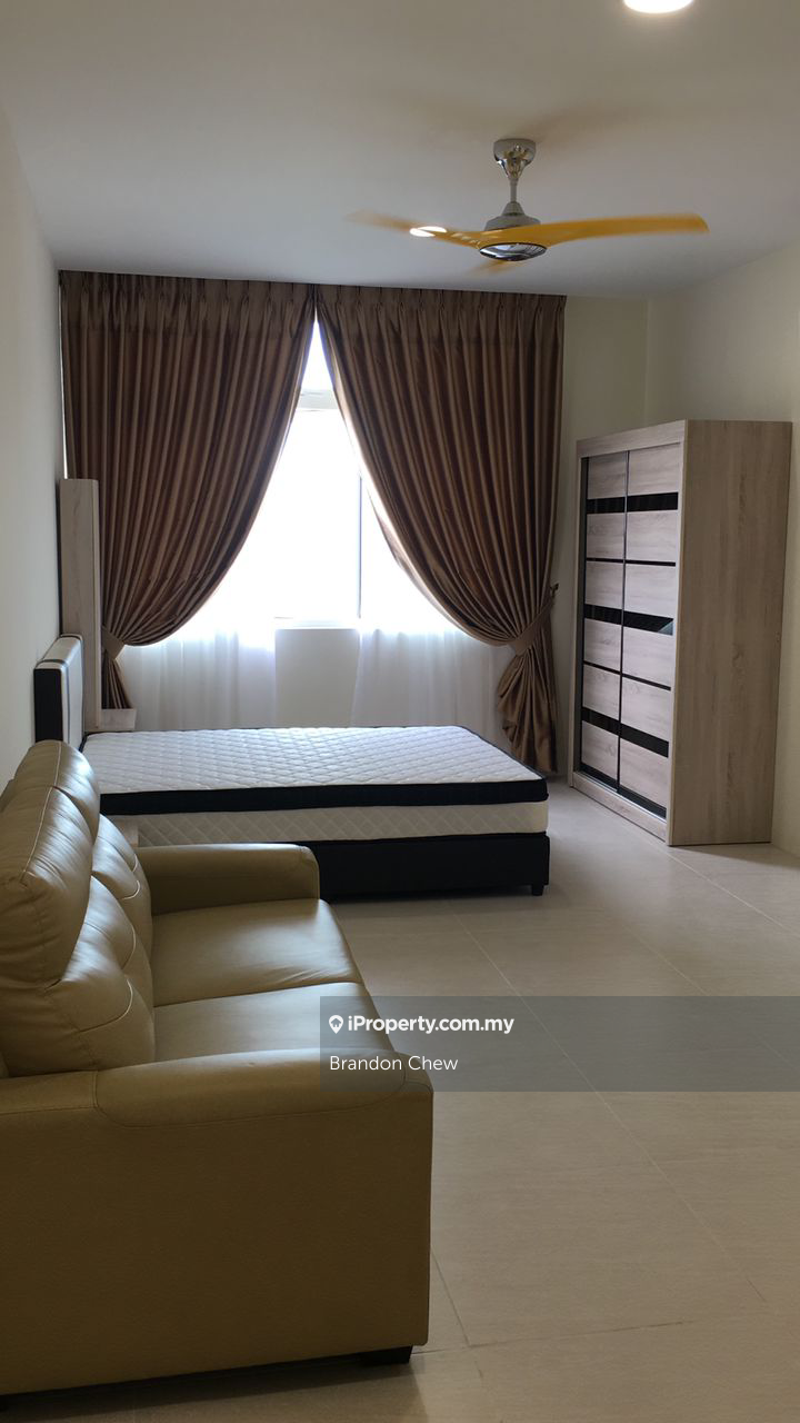 Riverine Diamond Studio Unit For Rent