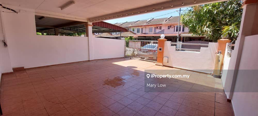 Melaka Taman Merdeka Jaya Double Storey Terrace House Best Deal