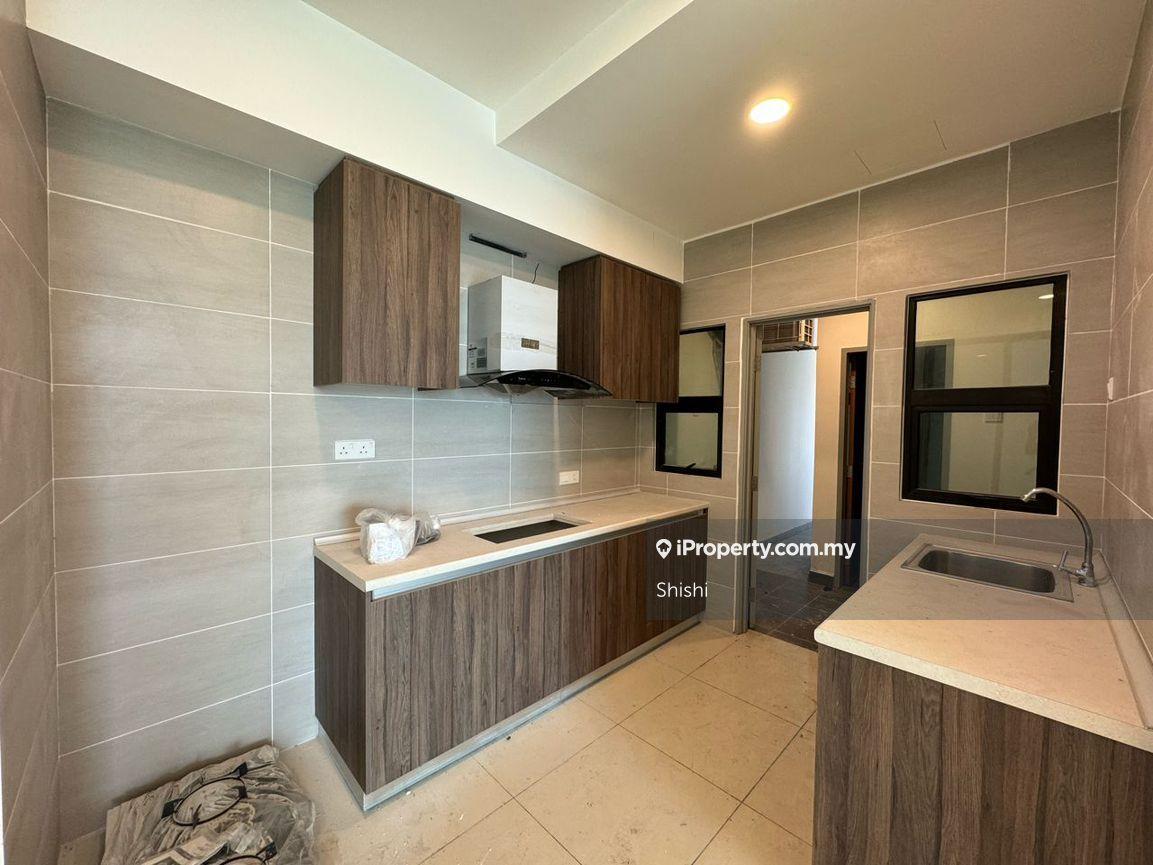 G Residence @ permas 3bedroom ready unit