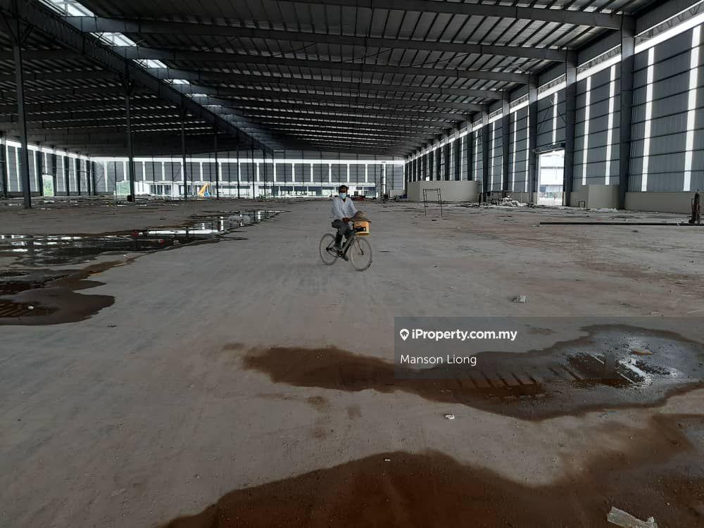 New Undercon Detached Factory For Sale