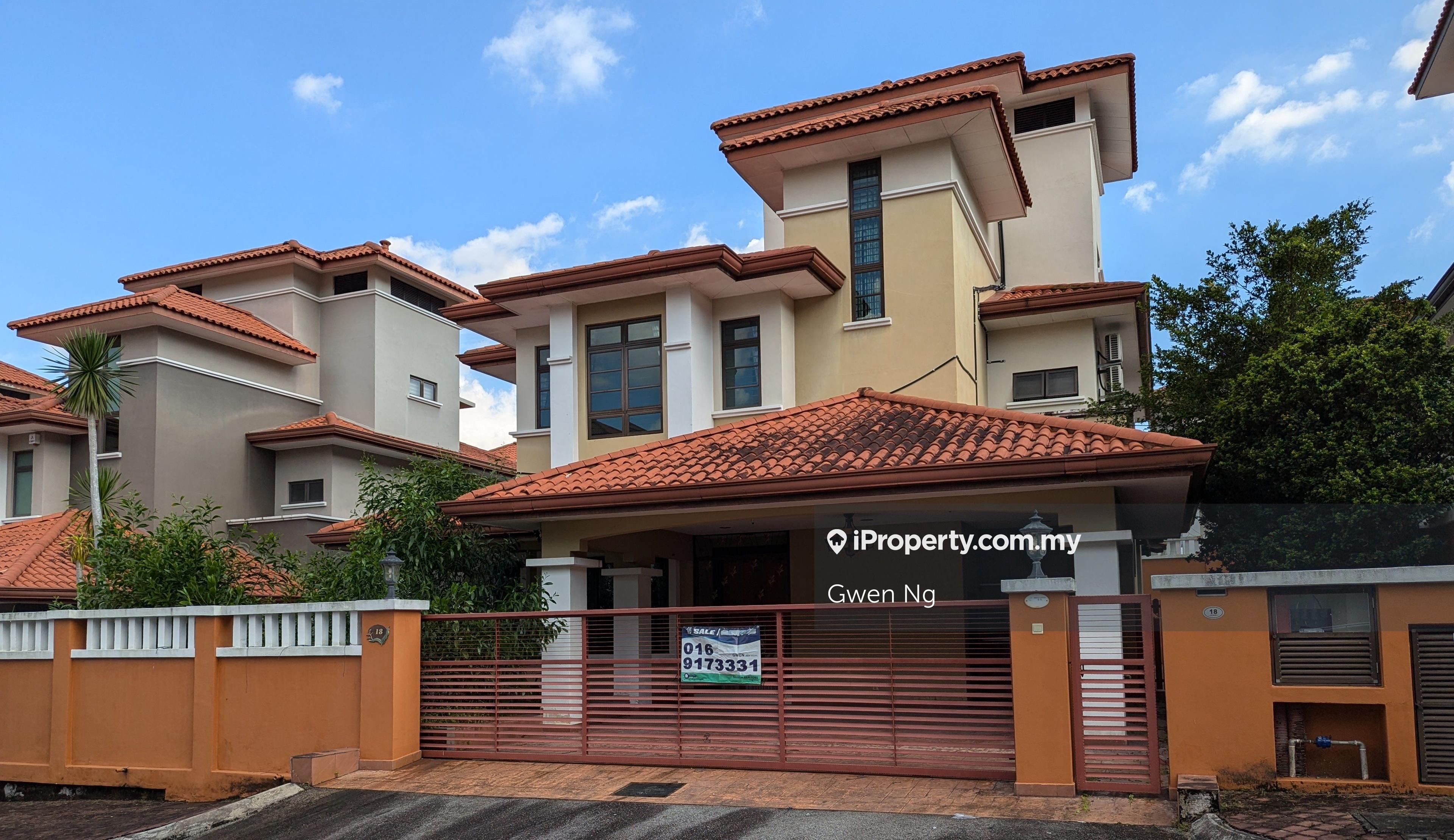 Modern spacious and bright gated guarded freehold 6 bedroom bungalow 