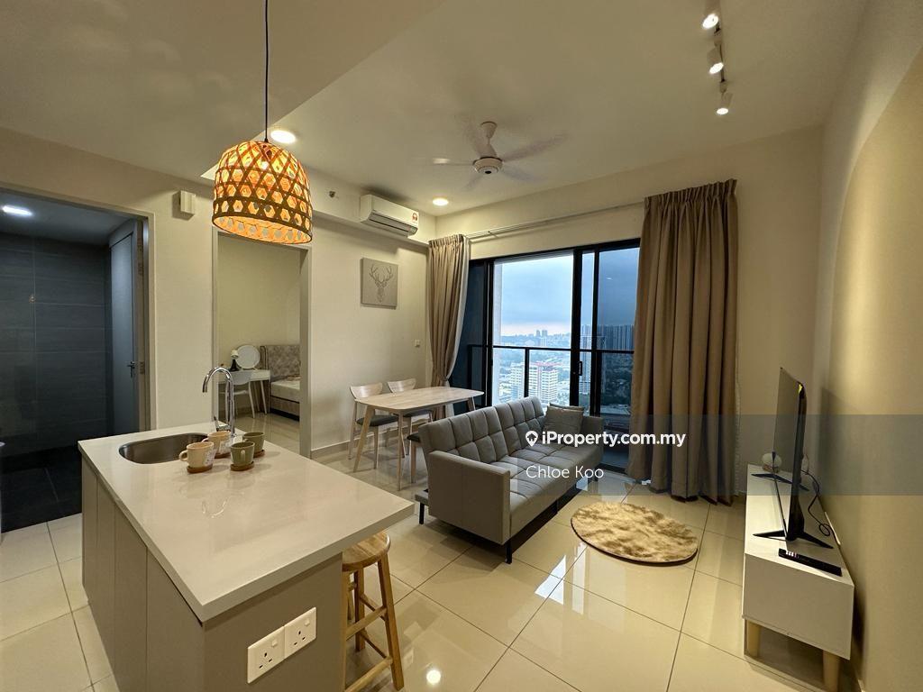 KL move-in ready with exceptional design!