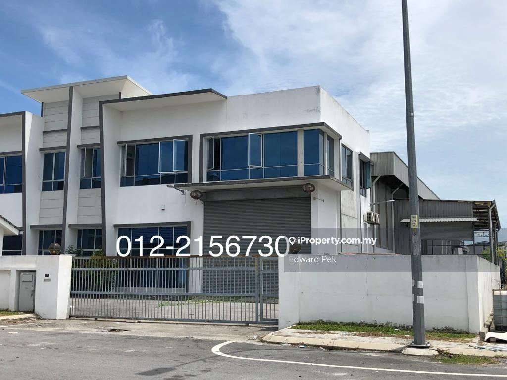 3 Storey Semi-D Factory For Sale @ Subang Jaya
