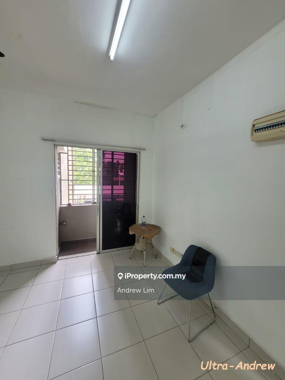 Akasia Apartment Bandar Botanic Klang Kitchen Table Top Part Furnish